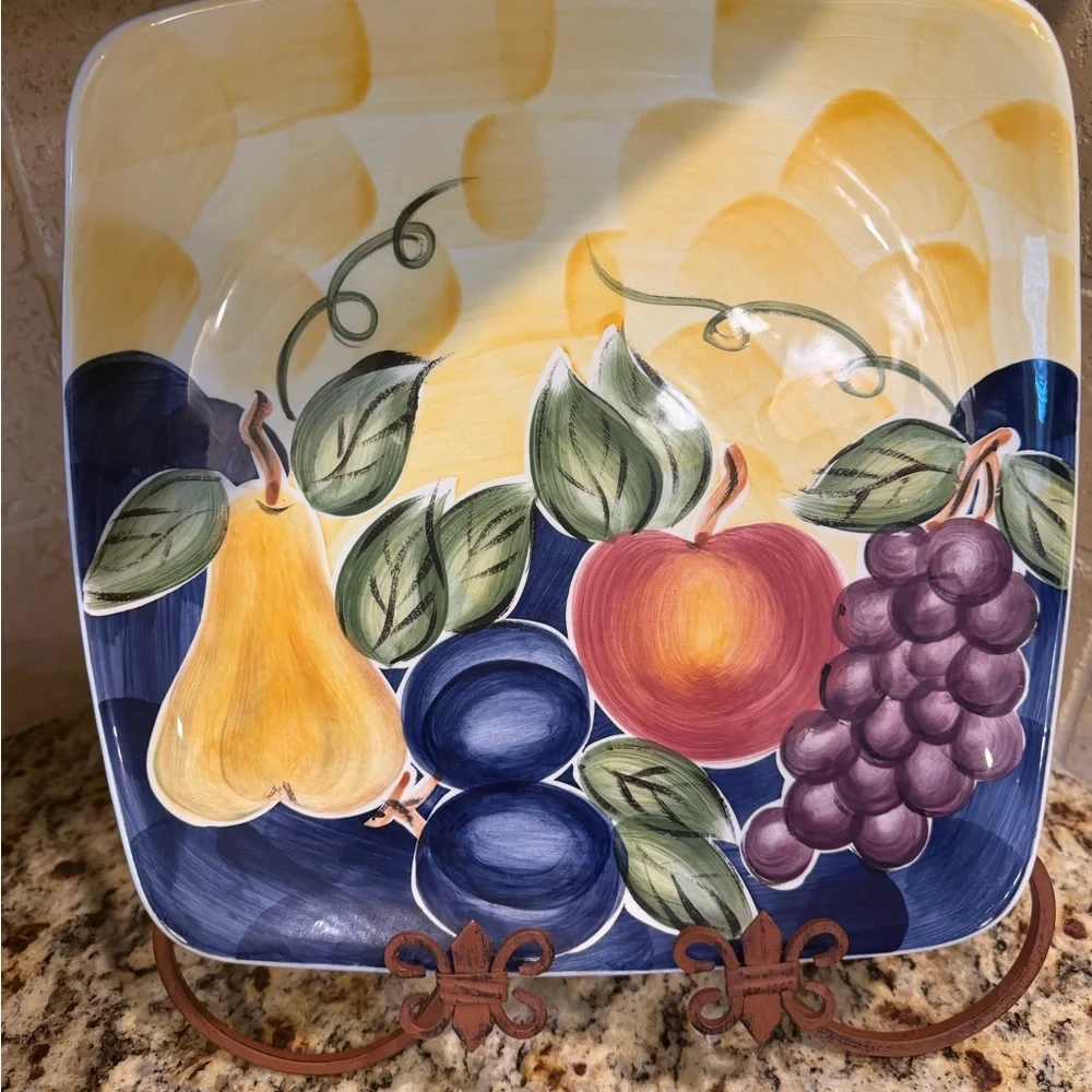 Hand-Painted Fruit Ceramic Dinner Plates in Yellow and Navy